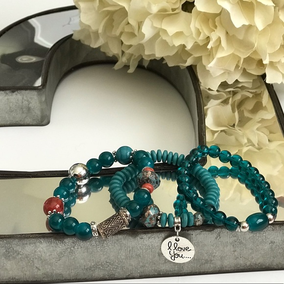 Beaded Friendship Bracelet, Aquamarine - Picture 4 of 4